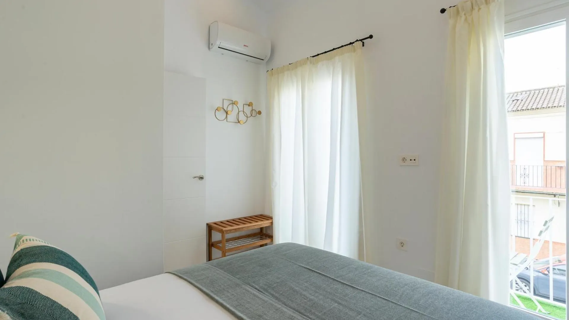 Capitan Huelin & Centric By Ele Apartments Malaga